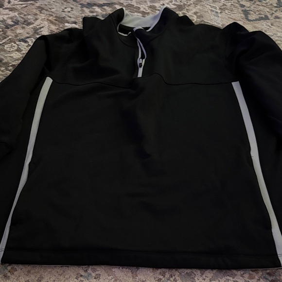 Nike Black and Gray Quarter-Zip Jacket - Picture 5 of 5